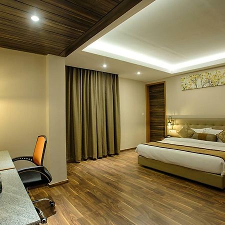 Four Vedas Hotel & Resort Siliguri Extérieur photo