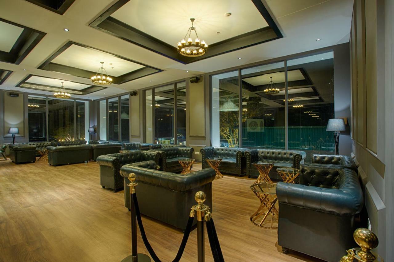 Four Vedas Hotel & Resort Siliguri Extérieur photo